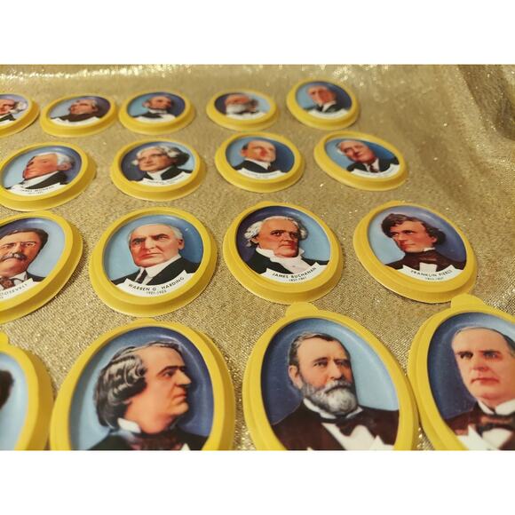 33 Vintage Nabisco Cereal Premiums 3D Plastic Presidential Portraits 1950s w/Box - Picture 10 of 16